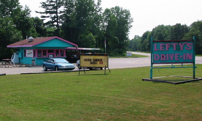 Leftys Drive-In  - 2002 Photo